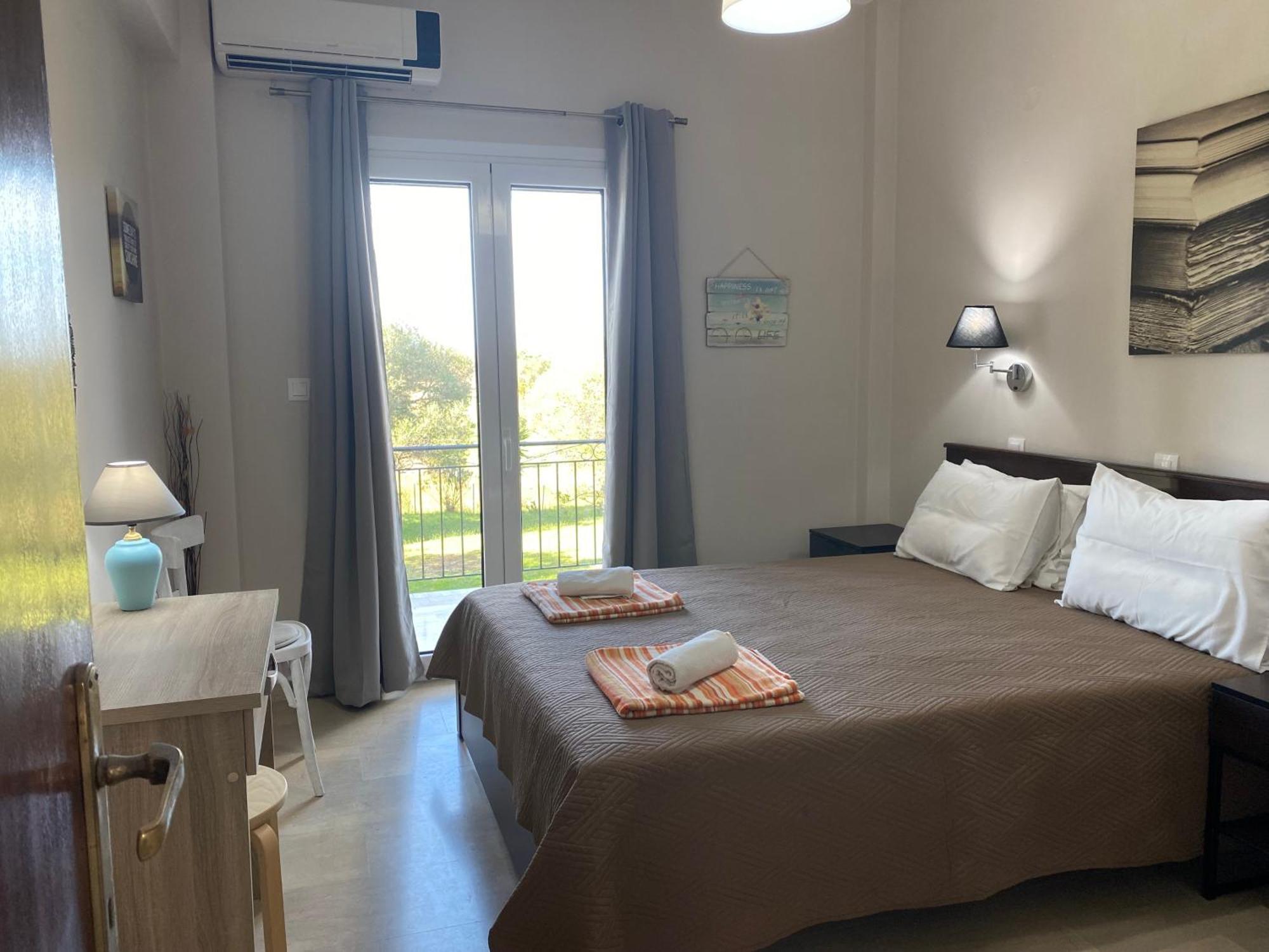 Alexander Apartments Roda  Dış mekan fotoğraf