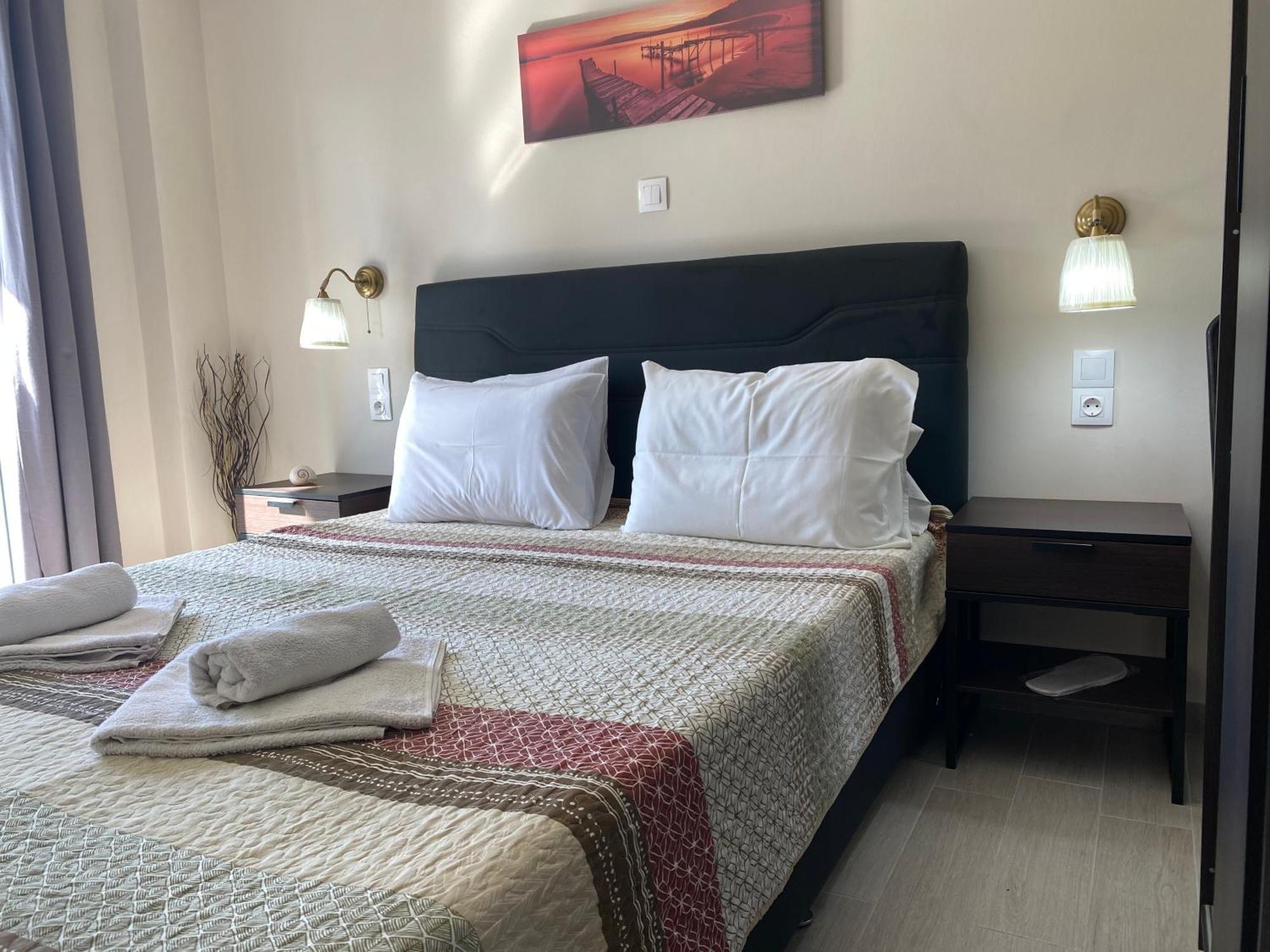 Alexander Apartments Roda  Dış mekan fotoğraf